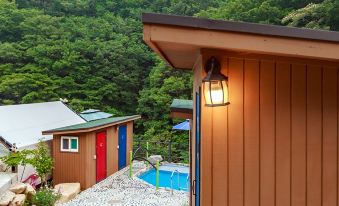 Gyeongju Rosso House Pension (Spa)