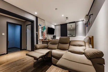 Daejeon Daesa Hotel Bus