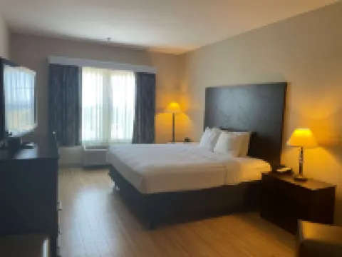 Best Western I-5 Inn  Suites