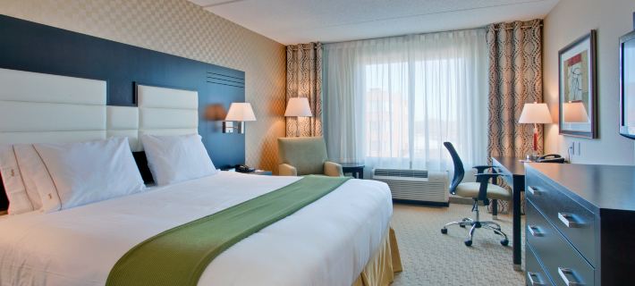 Holiday Inn Express & Suites OTTAWA WEST - NEPEAN by IHG Hotels in Ottawa
