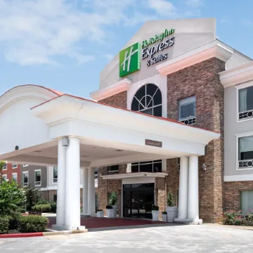 Holiday Inn Express & Suites Conroe I-45 North by IHG