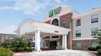 Holiday Inn Express & Suites Conroe I-45 North by IHG