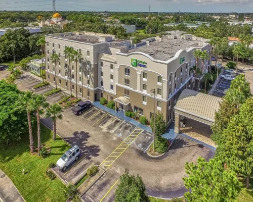Holiday Inn Express & Suites CLEARWATER/US 19 N by IHG Hotels in Pinellas County
