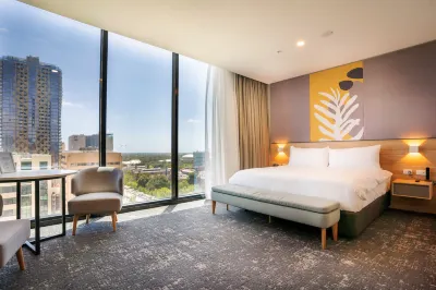 Crowne Plaza Adelaide Hotel di CBD