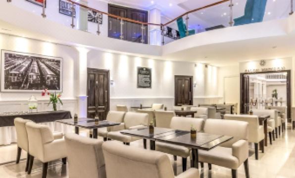 1. 트리베카 부에노..