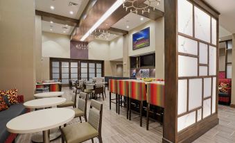 Hampton Inn & Suites by Hilton Lubbock University