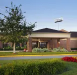Sonesta Select Milwaukee Brookfield Hotels near Capitol Plaza East