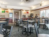 Quality Inn & Suites Hotels in Crawford  County