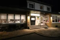 Hotel Restaurant Jägerhof Отели в г. Брауншвайг