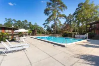 Days Inn & Suites by Wyndham Tallahassee Conf Center I-10