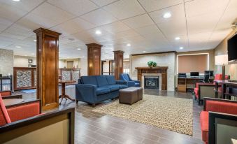 Comfort Inn & Suites Fairborn Near Wright Patterson AFB