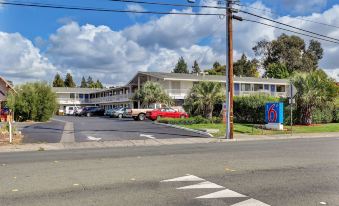 Motel 6 Santa Rosa, CA - South