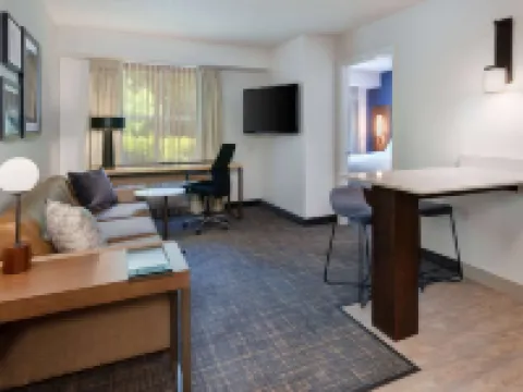 Sonesta ES Suites Atlanta Alpharetta North Point Mall Hotels in Alpharetta