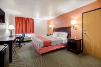 Motel 6 Marion, IL