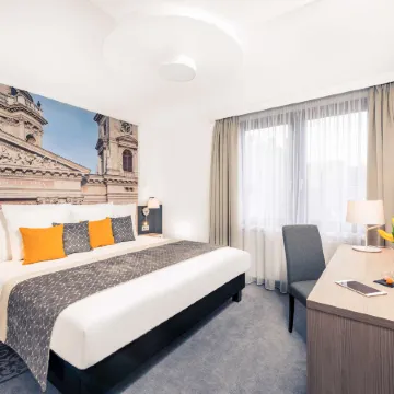 Mercure Budapest City Center Отели рядом с достопримечательностью «Мост Эржебет»