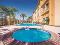 La Quinta Inn & Suites by Wyndham Beaumont West Hotels in Beaumont