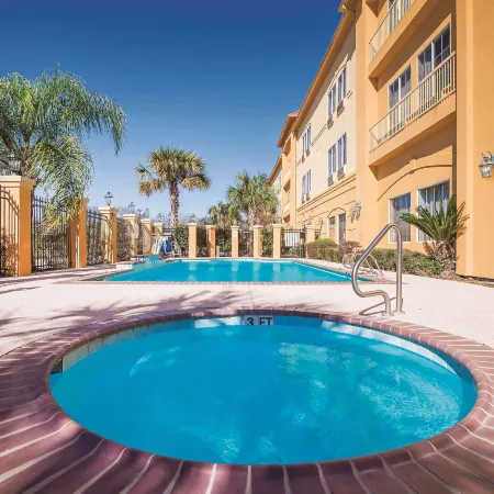 La Quinta Inn & Suites by Wyndham Beaumont West