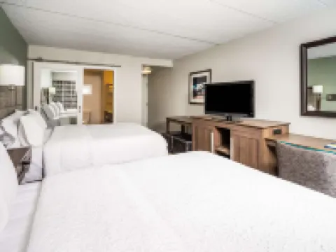 ハンプトン イン ドーバー ドーバーのホテル