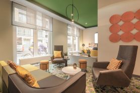 科隆米爾海姆the niu假日酒店