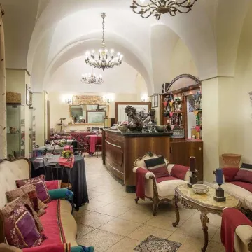 Hotel Akropolis - Museum Hotel