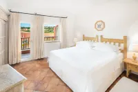 Cervo Hotel, Costa Smeralda Resort فنادق في بورتو كيرفو