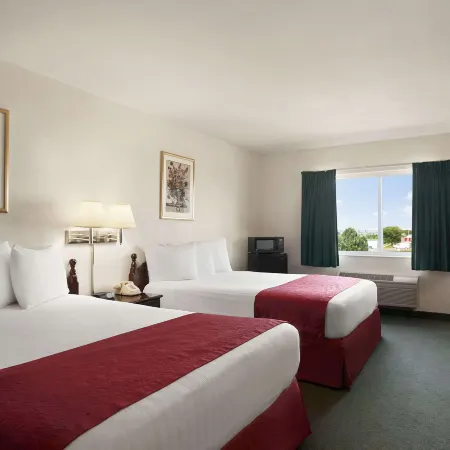 Days Inn & Suites by Wyndham Romeoville Отели в г. Уилл