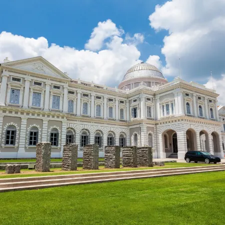 YWCA Fort Canning Отели рядом с достопримечательностью «Торговый центр 313@Somerset»