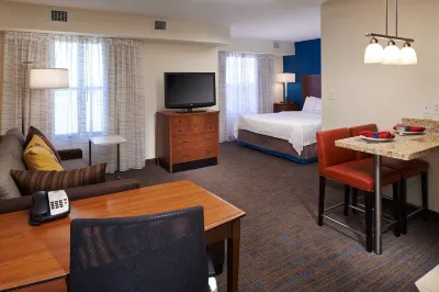Residence Inn Saginaw Hoteles en Municipio de Kochville