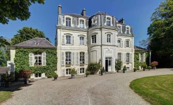 Hôtel Château Cléry