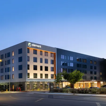 Element San Jose Airport