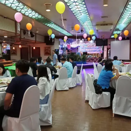 NAN Chao Hotel