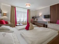 هوتل روسنفيلا Hotels near آيغن