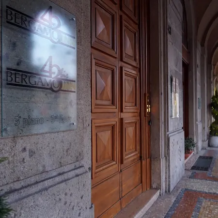 Bergamo Inn 43