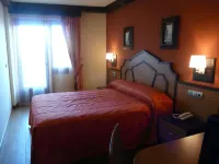 Hotel Tío Manolo de Noia Hotels in 