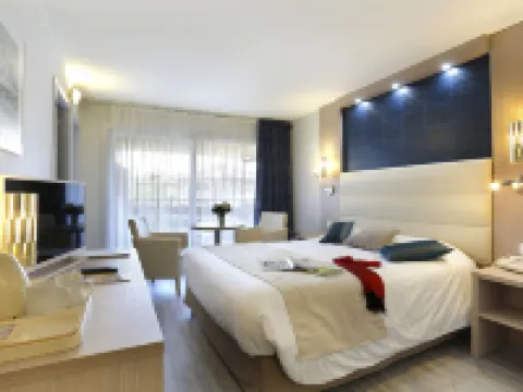 Logis Hotel Arc En Ciel Hotels in Thonon-les-Bains