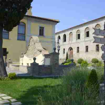 Relais Il Postiglione - Antica Posta dei Chigi Hotel Exterior