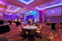DoubleTree by Hilton Evansville - 4-Star