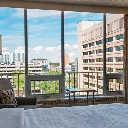 Sheraton Cavalier Saskatoon Hotel