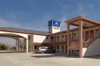 Americas Best Value Inn & Suites Hempstead