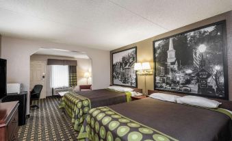 Super 8 by Wyndham Knoxville West/Farragut