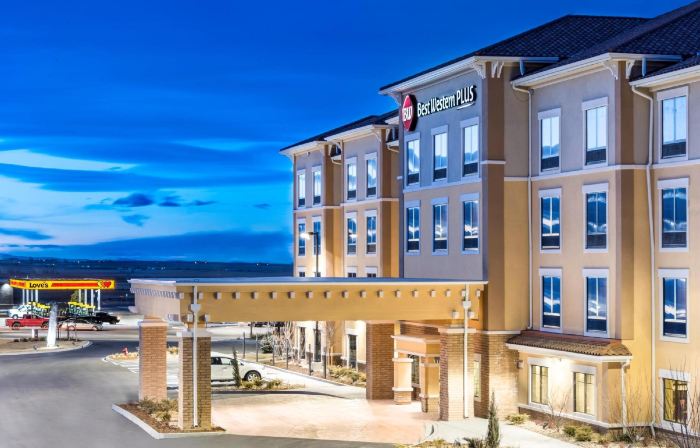 Best Western Plus Hudson Hotel  Suites