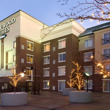 Homewood Suites by Hilton Salt Lake City-Downtown Отели рядом со станцией Salt Lake City Amtrak Station