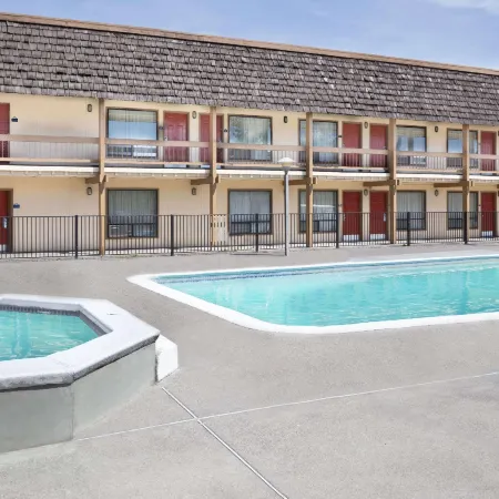Days Inn by Wyndham Klamath Falls