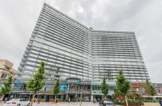 Intermark Residence Novy Arbat (Интермарк Резиденс Новый Арбат) Отели рядом с достопримечательностью «Государственная Третьяковская галерея»