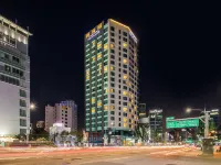 SOTETSU HOTELS THE SPLAISIR SEOUL DONGDAEMUN Отели рядом с достопримечательностью «Торговый центр U:US»