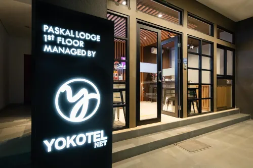 Yokotel Net Hôtels à : Andir