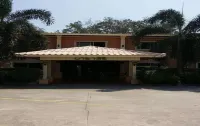 Narasiri Service Apartment Hotels in Ban Sang