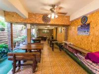 Somwang Boutique Hotel Hotels near Wat Phakhao Temple