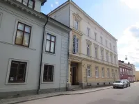 Arboga Stadshotell Hotels near Örtagårdskyrkan