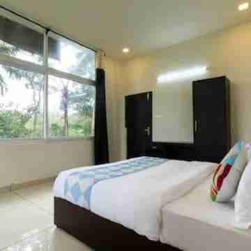 Vythiri Hill Palace Rooms